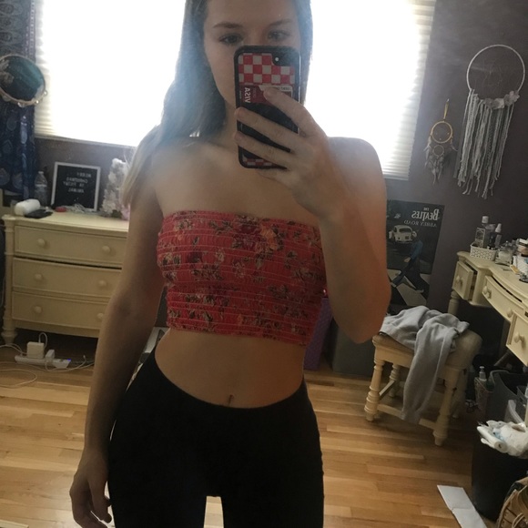 Tube top - Picture 1 of 1